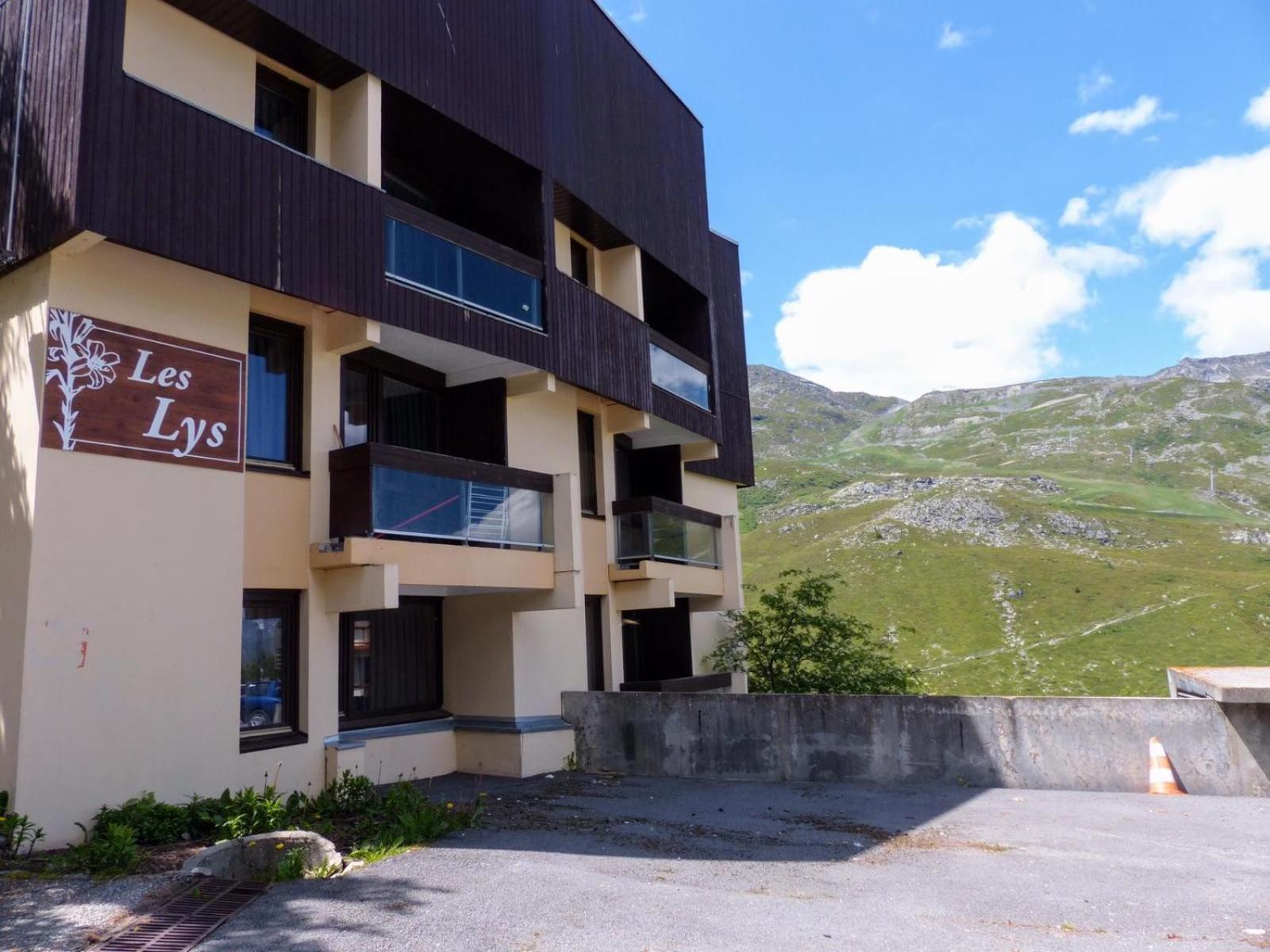 Travelski Home Select - Residence Les Lys Сен-Мартен-де-Бельвиль Экстерьер фото